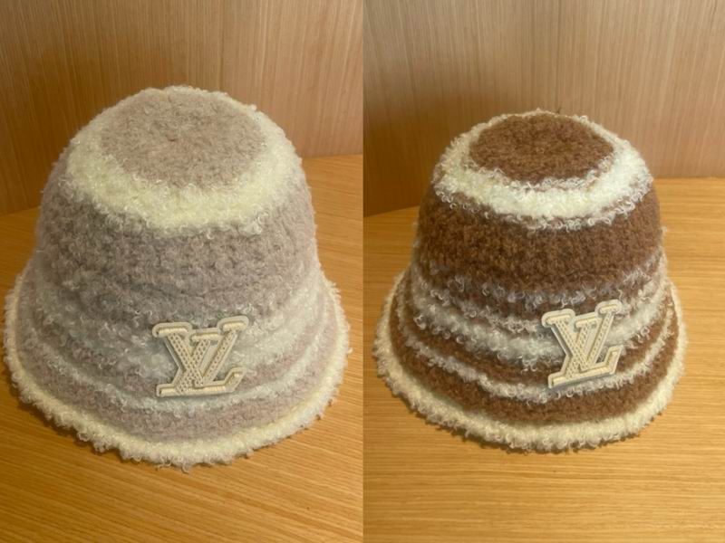 LV hat 102602